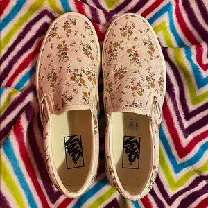 Vans Vintage Slip-On, Floral-Marshmallow Colored